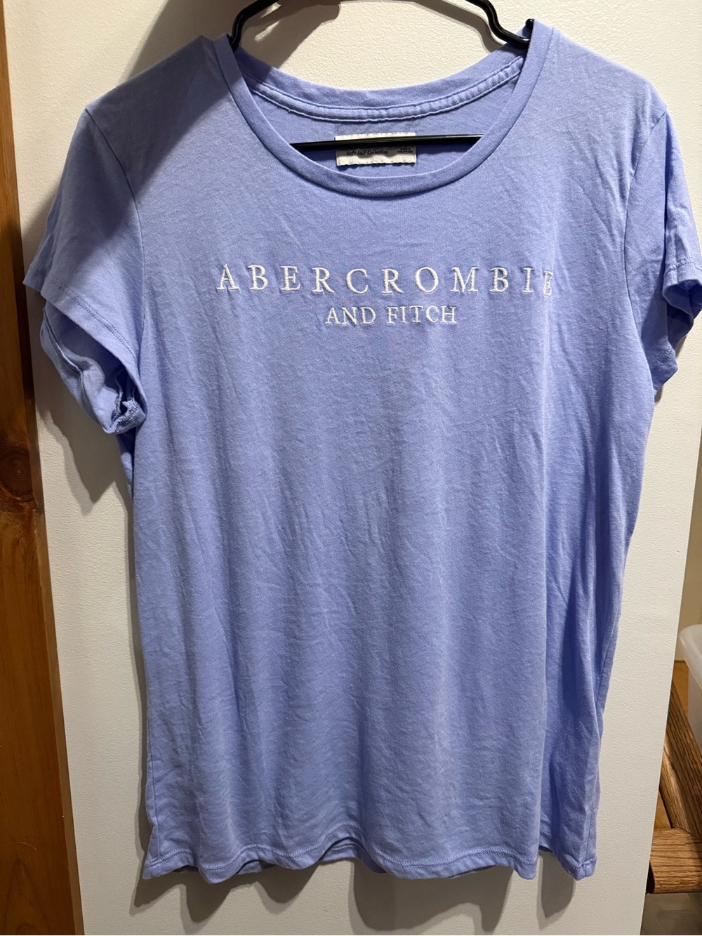 Abercrombie & Fitch Blue Tshirt